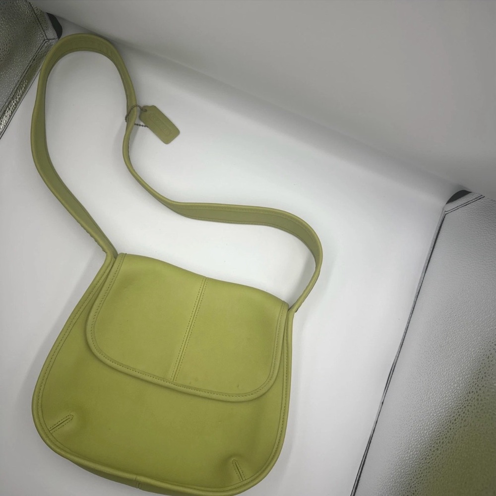 Rare Vintage Old Coach 9034 Flap Ergo Leather Shoulder Bag Green  Made In USA